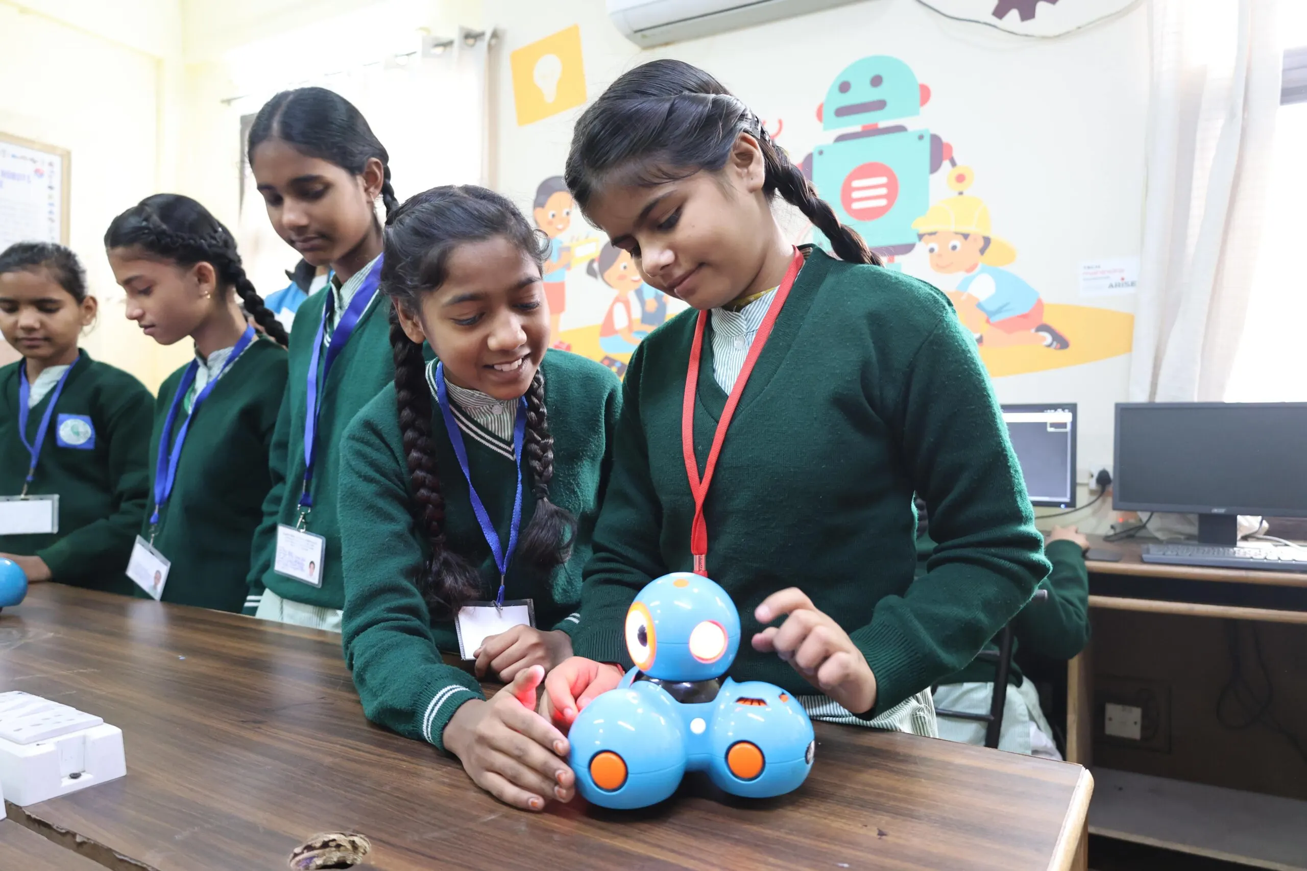 students at science Lab